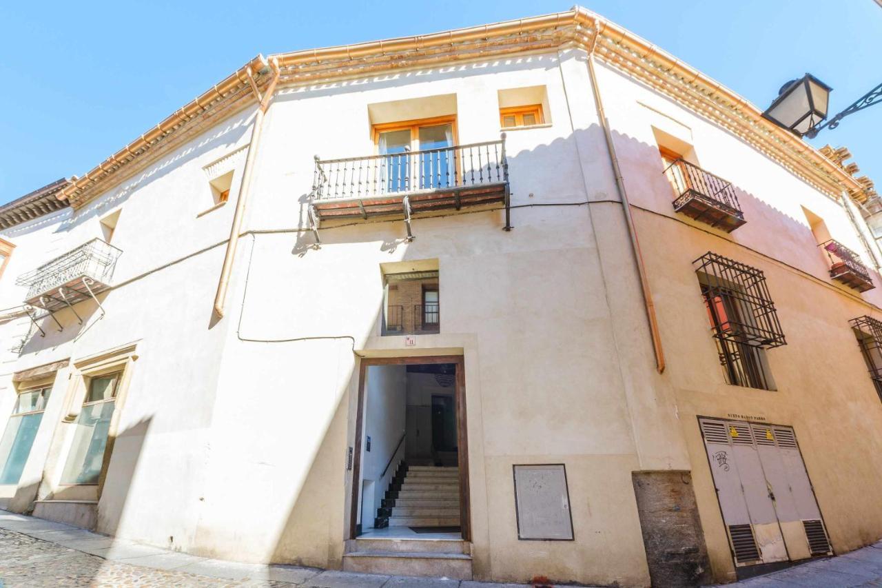 Apartamento Con Patio Junto A La Catedral By Toledo Ap Exteriér fotografie