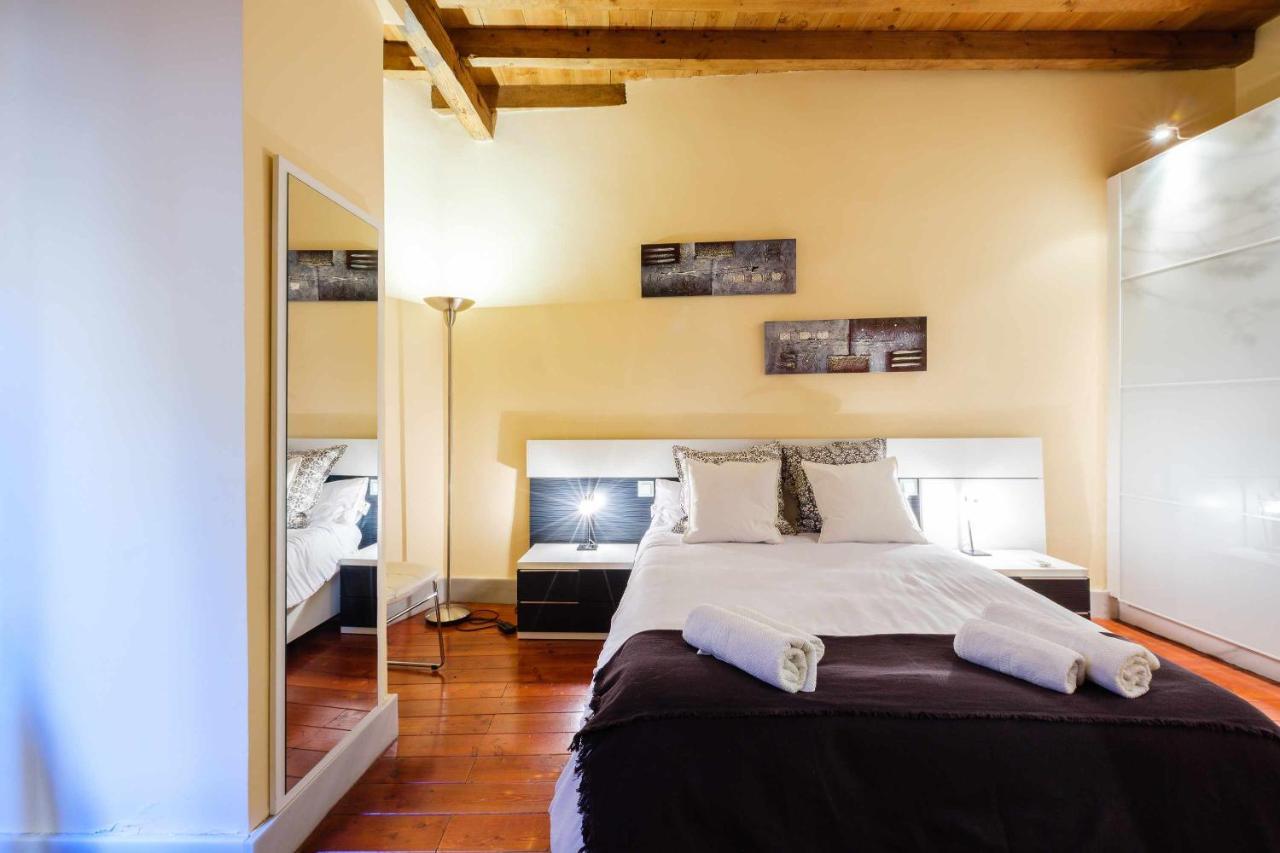 Apartamento Con Patio Junto A La Catedral By Toledo Ap Exteriér fotografie