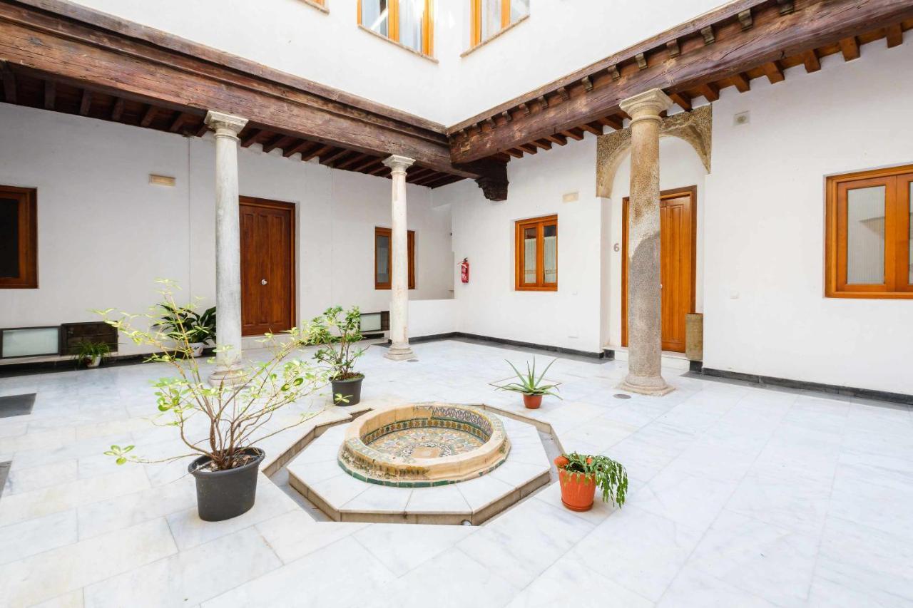 Apartamento Con Patio Junto A La Catedral By Toledo Ap Exteriér fotografie